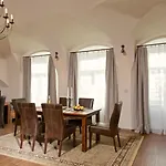 Redfoxapartment